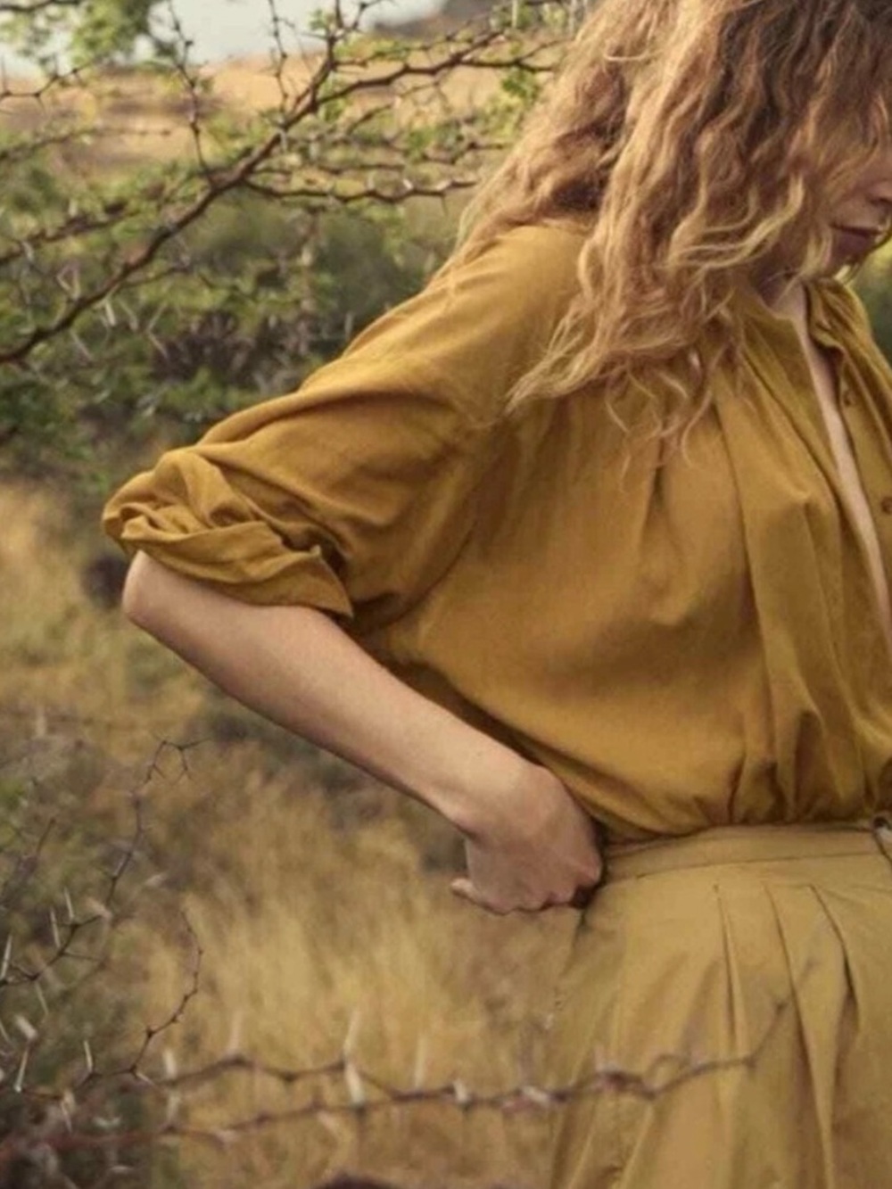 Dôen Jeanne Top Button-Front Blouse in Golden Yellow Foxtail